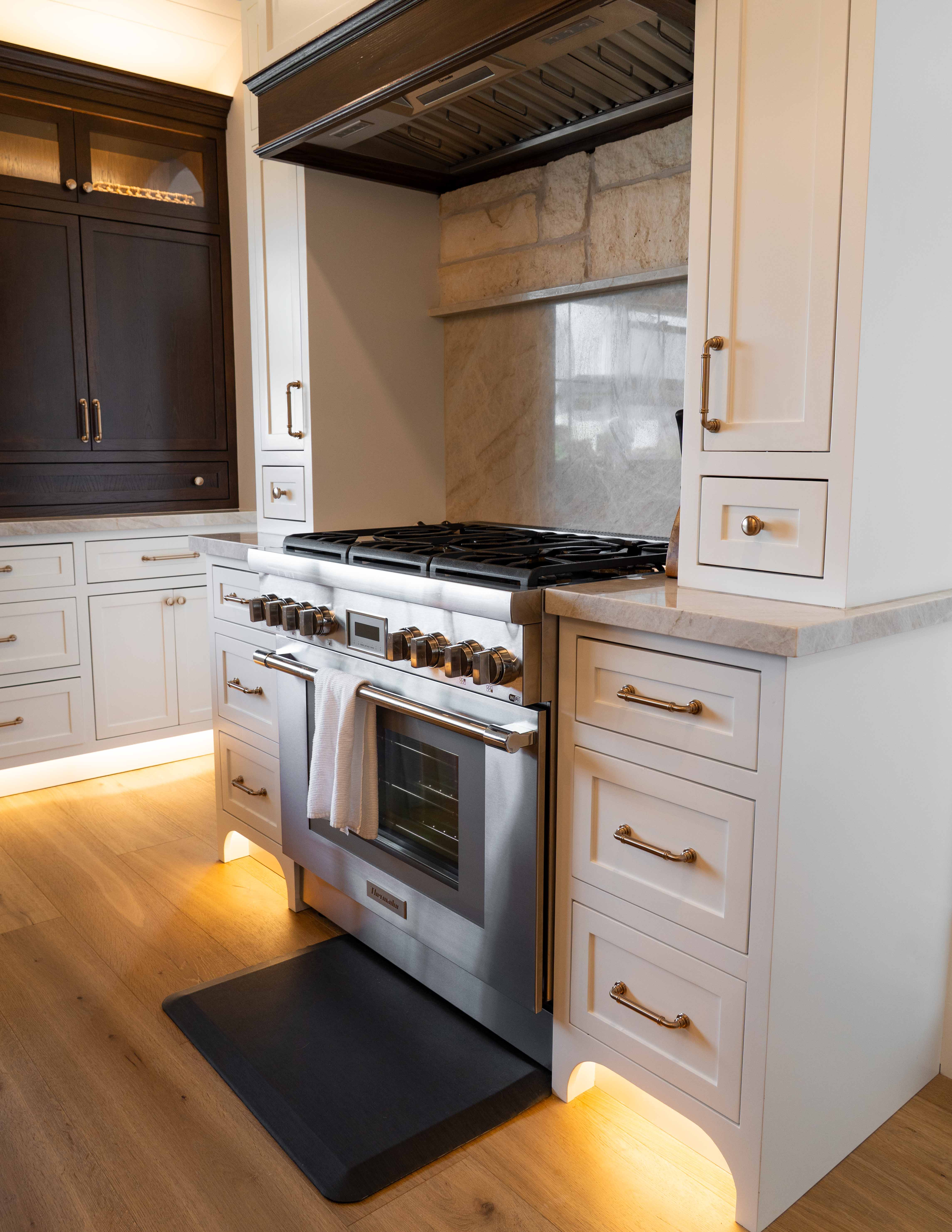Custom Kitchen Cabinetry - In-house CNC manufactured kitchen cabinets with precision joinery in San Diego